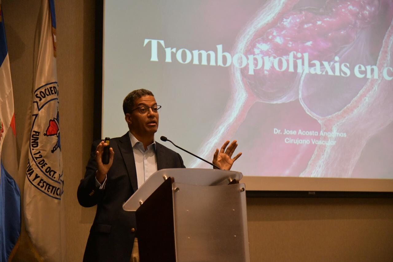 Priorizando la prevención y seguridad del paciente: Sociedad Vascular ofrece actualización sobre Tromboprofilaxis en Cirugía Plástica