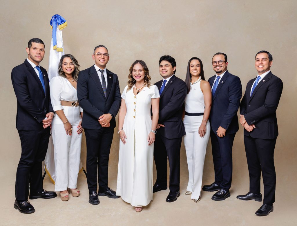 Nueva directiva 2025–2027, presidida por la Dra. Elsa Rollán